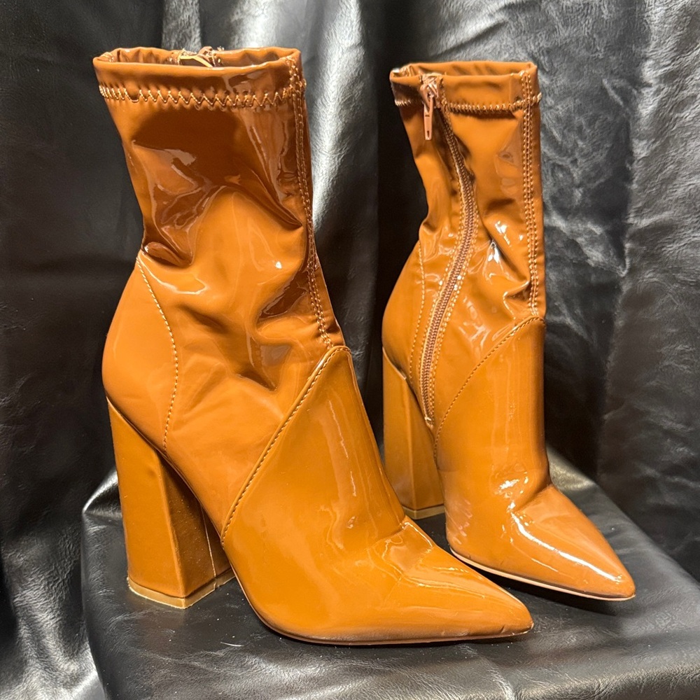 Steve Madden Glossy Tan Heeled Boots